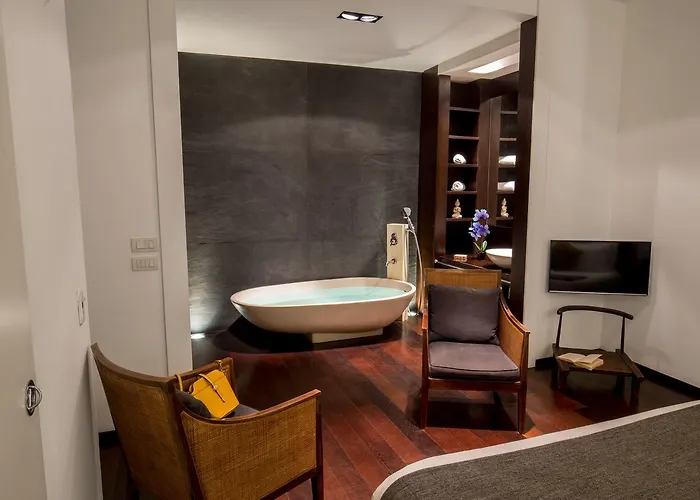 Sk Luxury Torre Argentina * Roma